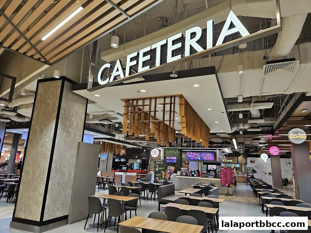 Cafeteria by Lalaport