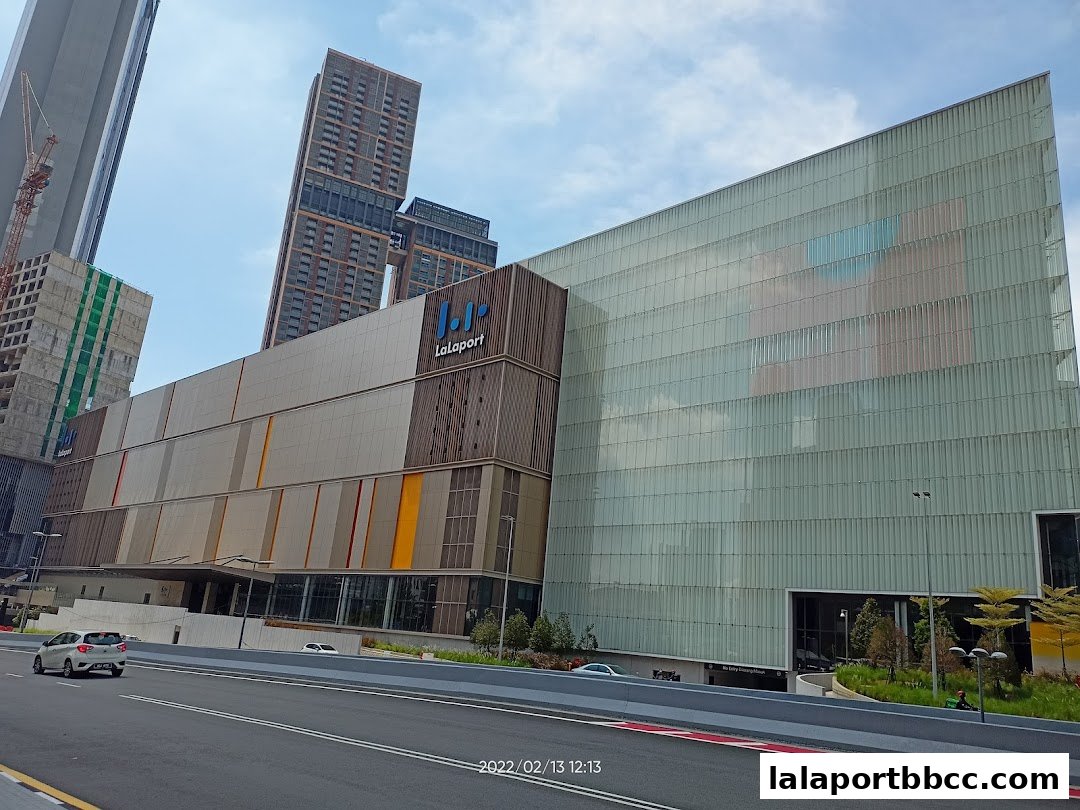 Exterior view of the Lalaport shopping mall with modern architecture and surrounding buildings.