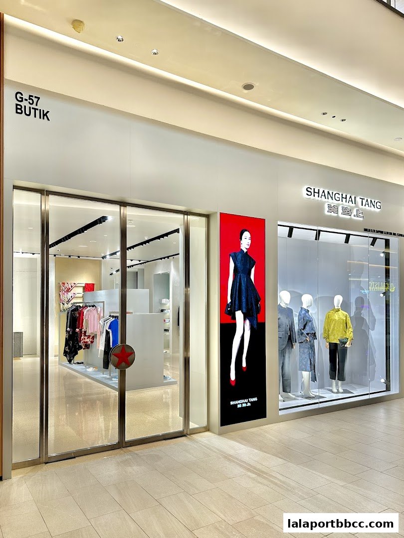 Shanghai Tang LaLaport BBCC