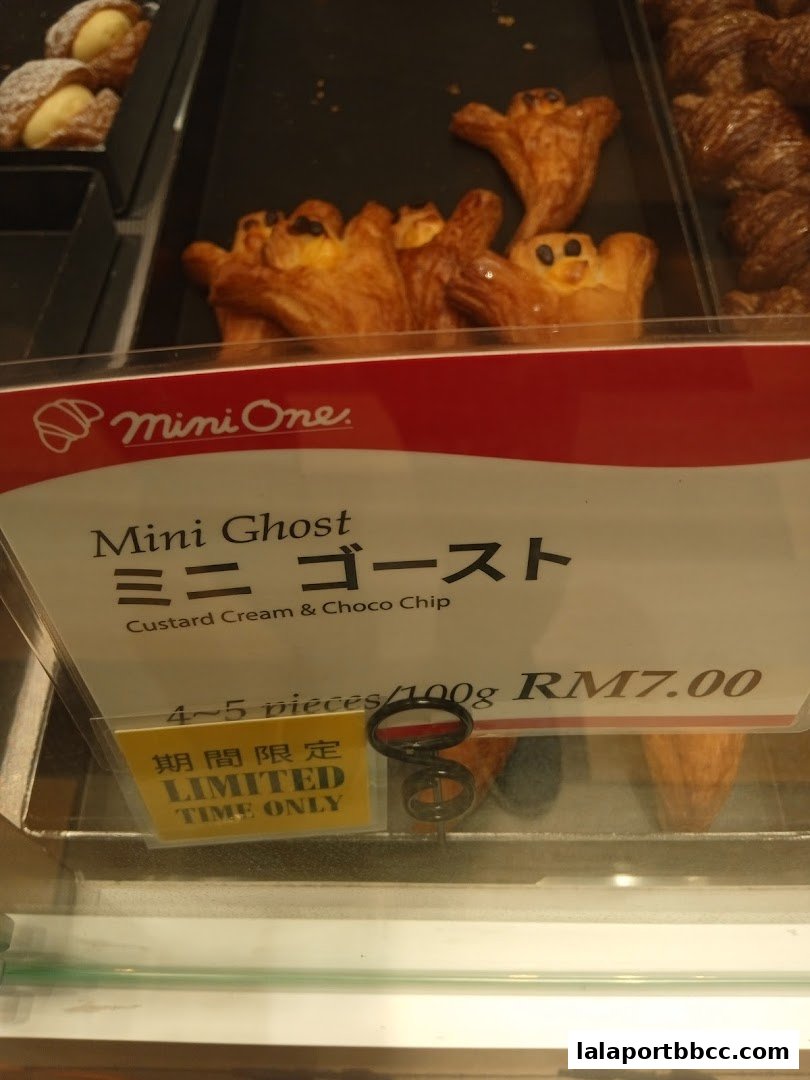 Mini One bakery displays cute ghost-shaped pastries with custard and choco chip filling.