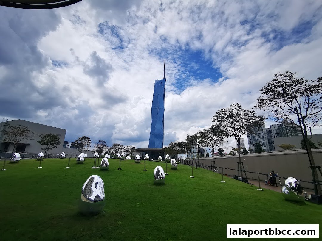 Rooftop Garden, LaLaport BBCC