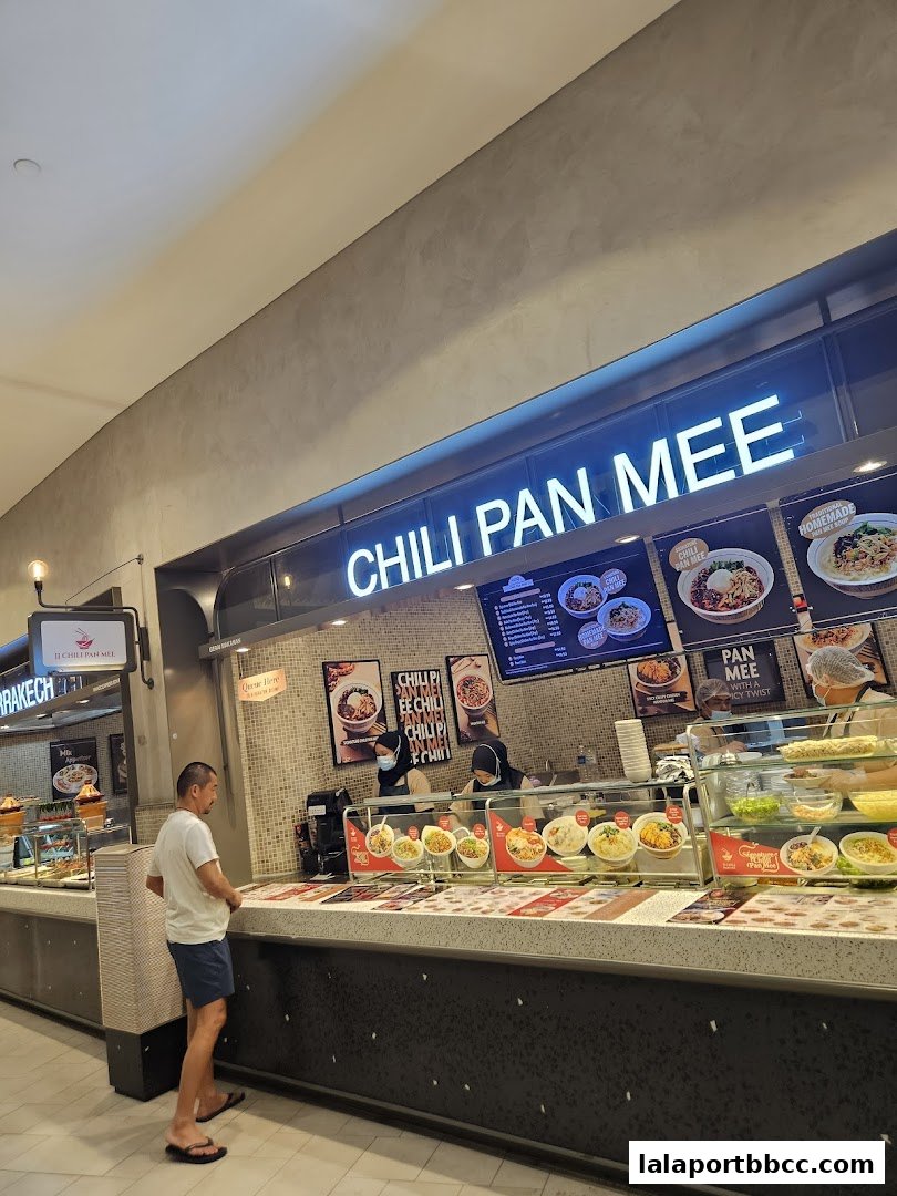 JJ Chili Pan Mee LaLaport BBCC