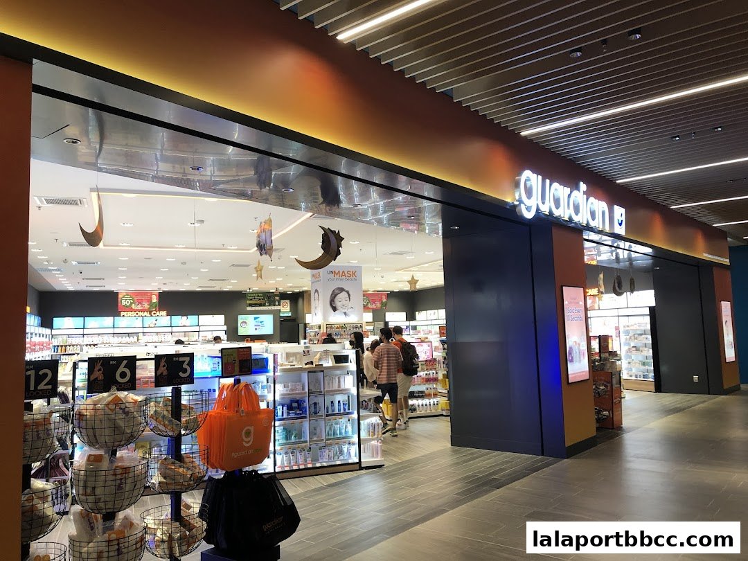Guardian Mitsui Lalaport