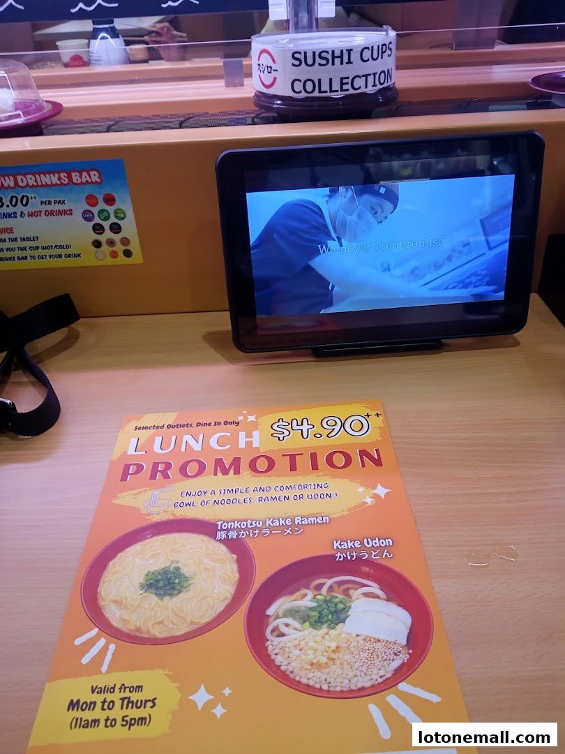 A lunch promotion flyer for Sushiro featuring ramen and udon dishes.