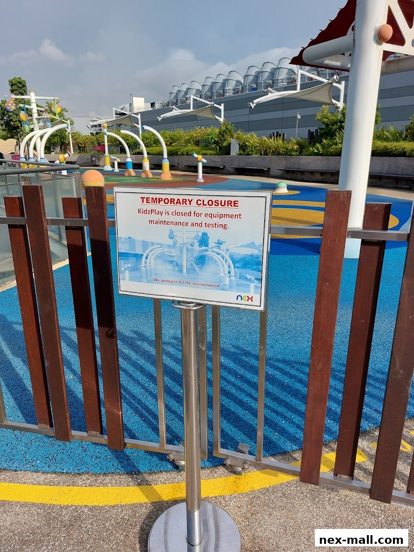 A temporary closure sign is displayed at KidzPlay, indicating maintenance and testing.