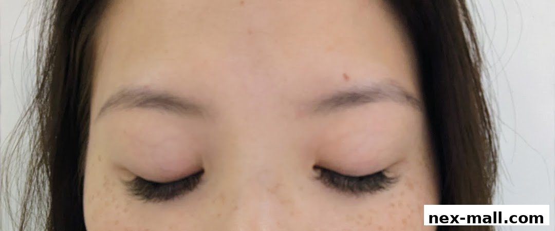 Close-up of a woman's eyes with beautifully applied eyelash extensions.