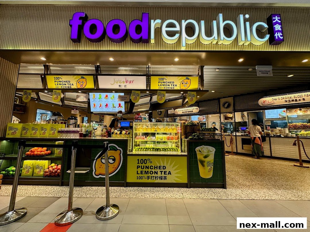 Food Republic at NEX features a vibrant juice bar with a focus on 100% Punched Lemon Tea.