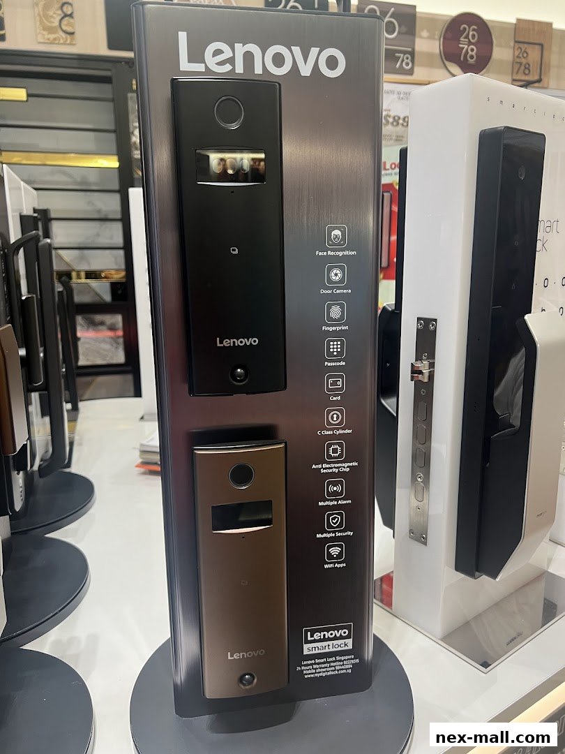 Display of Lenovo smart locks with features like face recognition and fingerprint access.