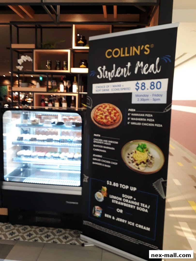 A banner advertises Collin's Student Meal with pasta and pizza options.
