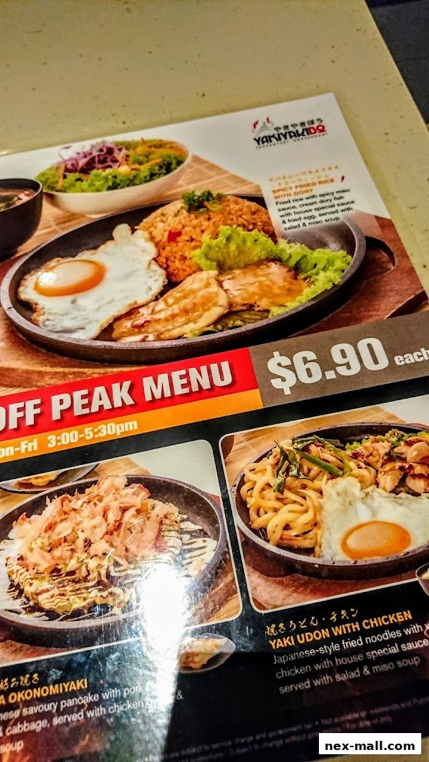 A menu from Yaki Yaki Bo featuring off-peak deals on Japanese dishes like fried rice and udon.