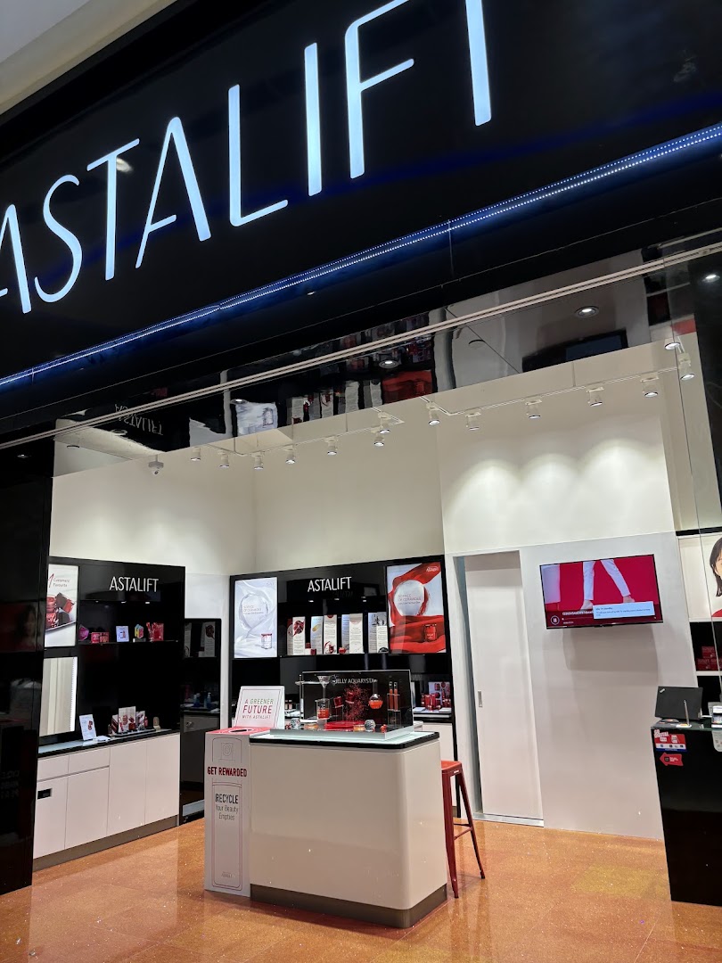 Astalift at Plaza Singapura image 5