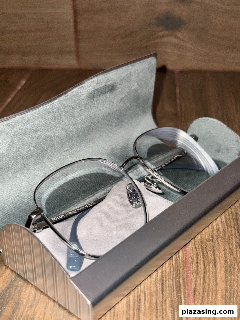 Bolon Eyewear Plaza Singapura image 6