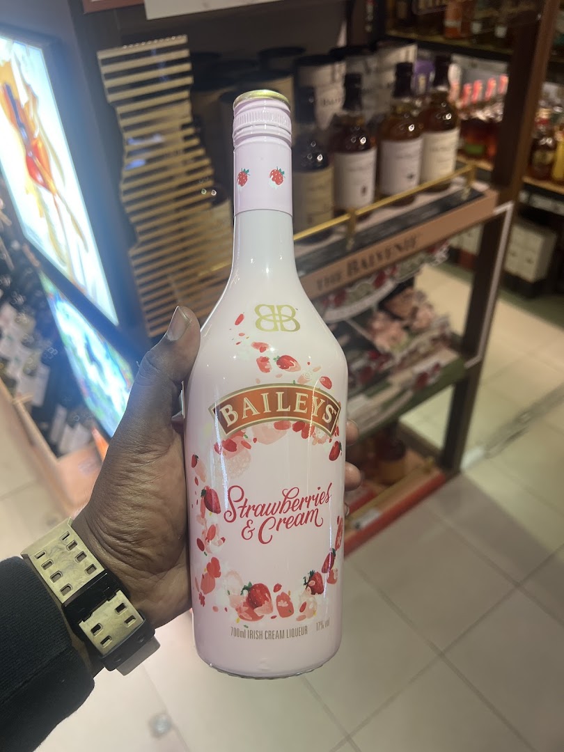 Cellarbration Liquour  Wine store  Plaza Singapura image 23