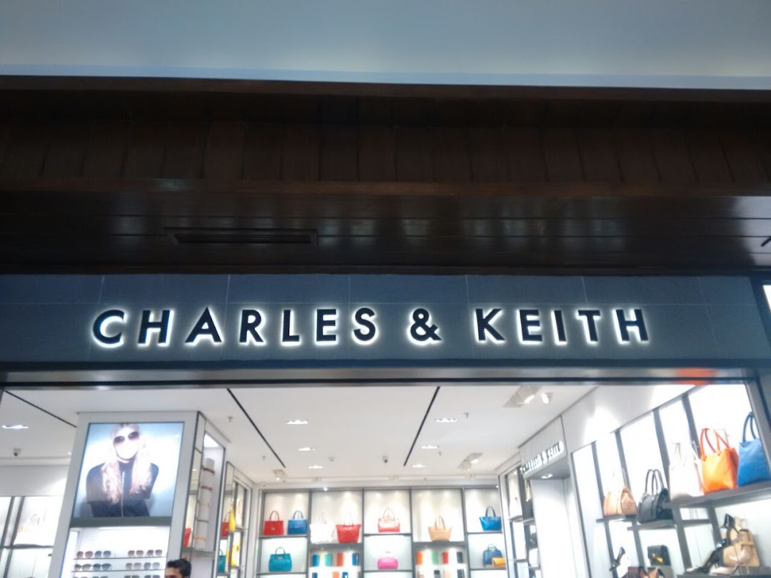 CHARLES  KEITH image 30
