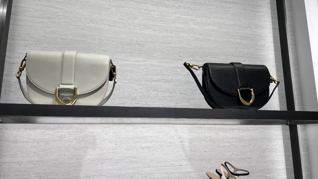 CHARLES  KEITH image 15