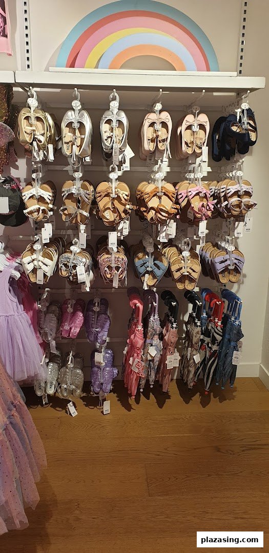Cotton On Kids Plaza Singapura image 3