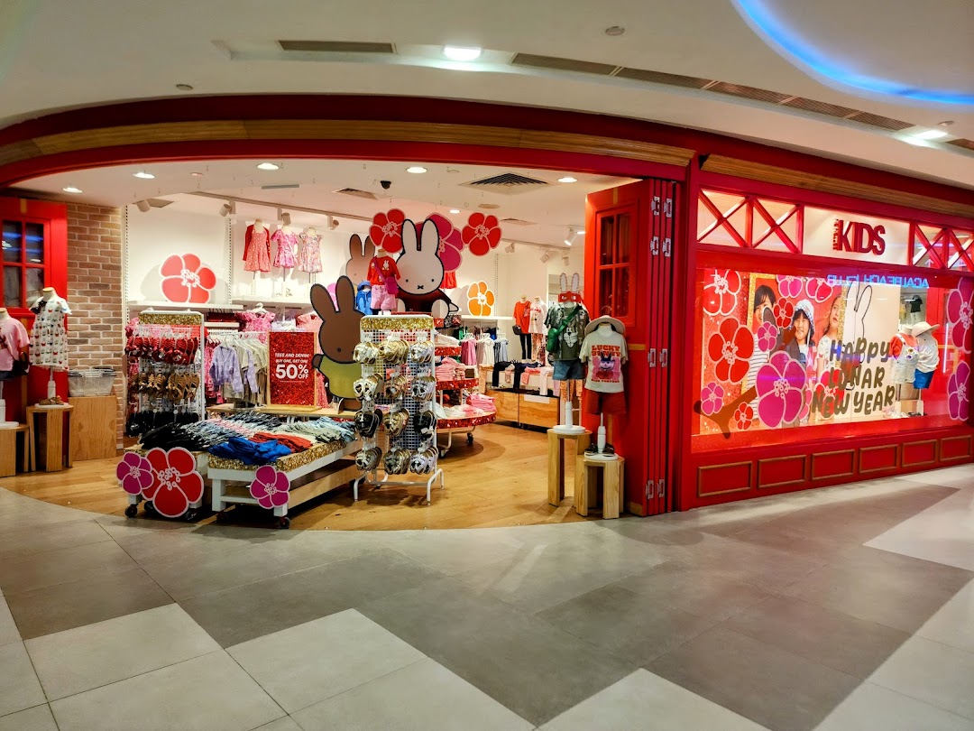 Cotton On Kids Plaza Singapura image 7