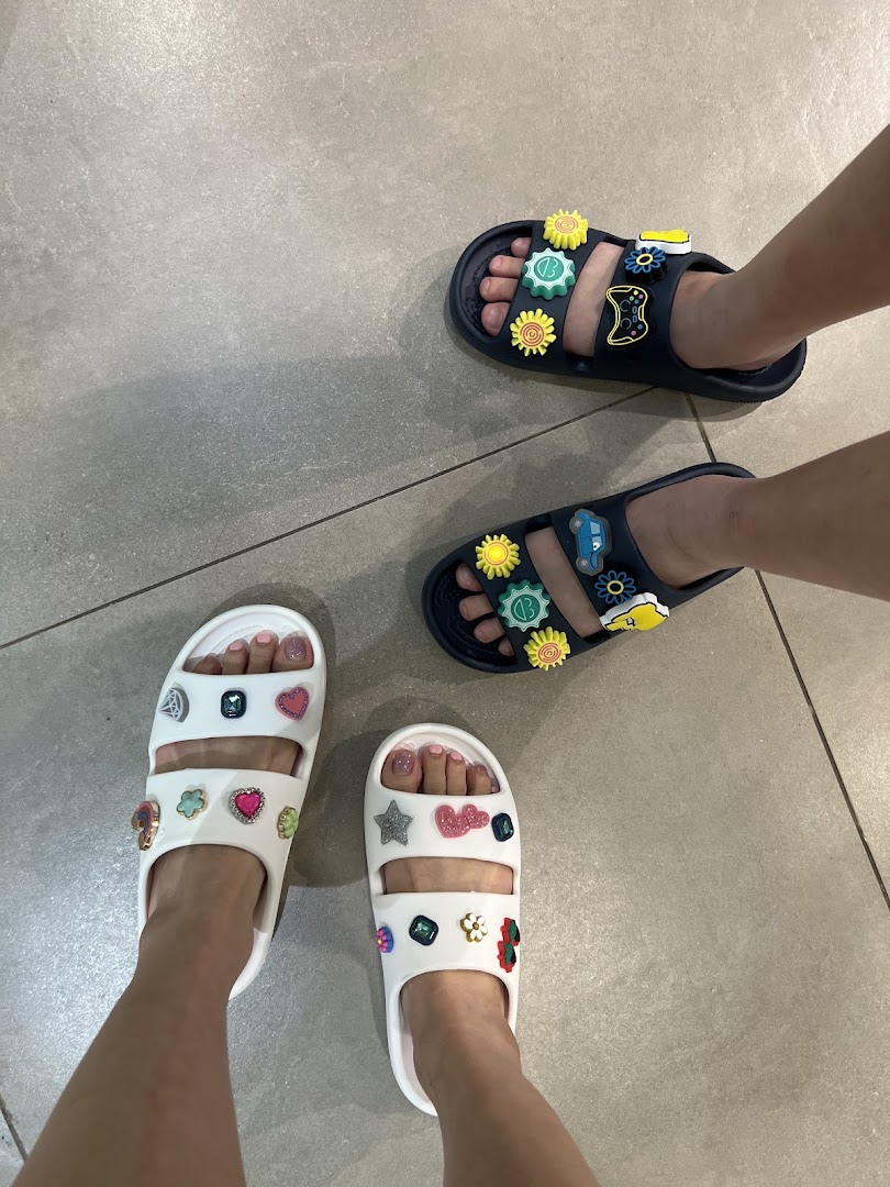 Crocs image 23