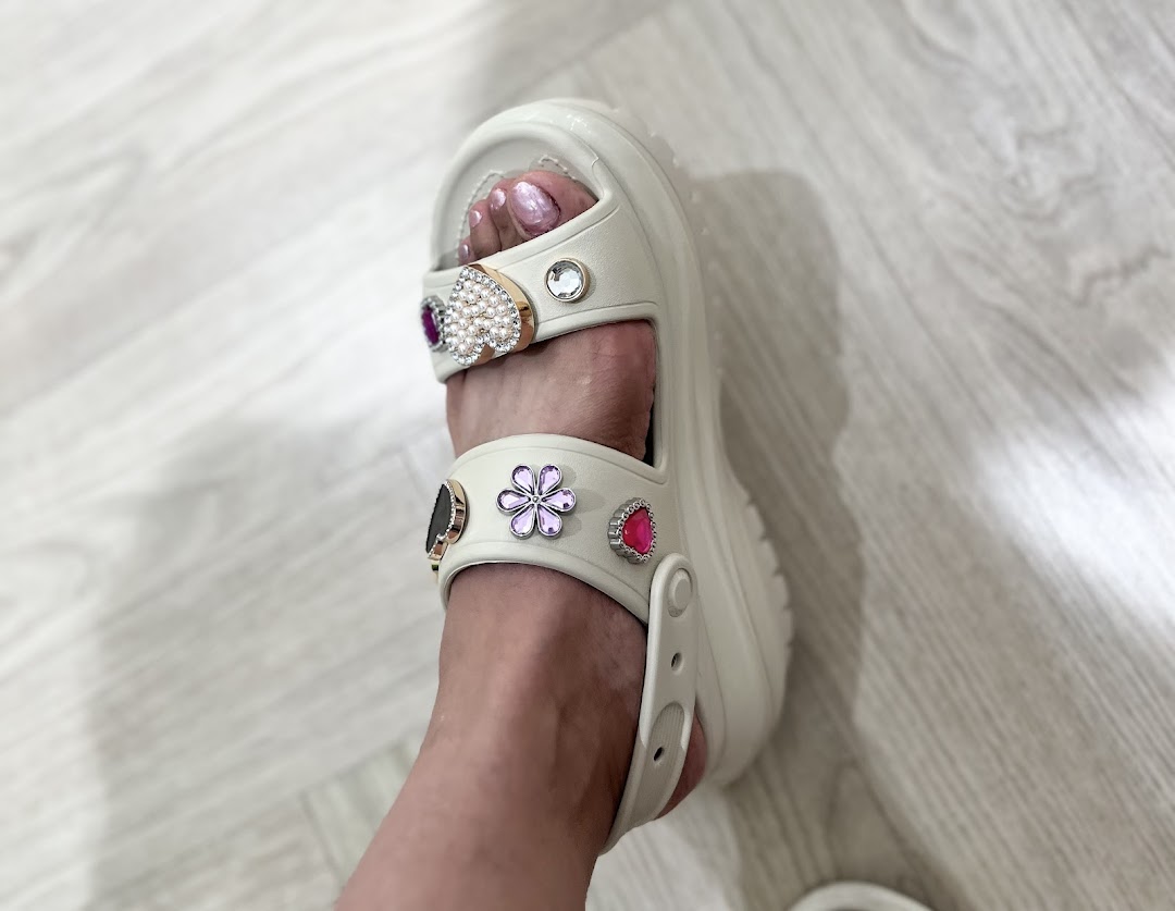 Crocs image 26