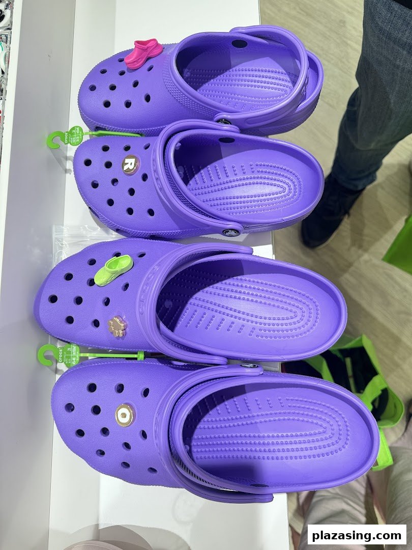 Crocs image 10