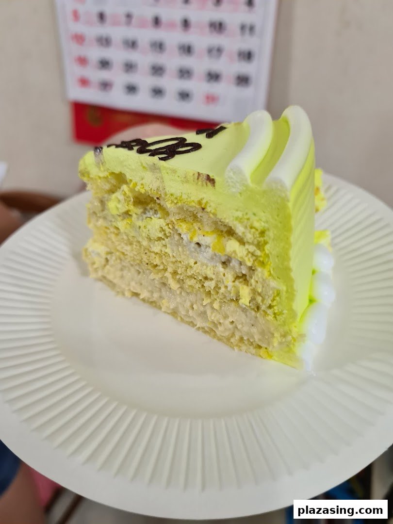Emicakes - Plaza Singapura image 7