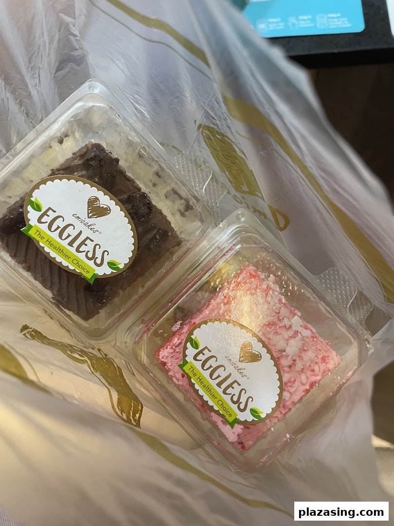 Emicakes - Plaza Singapura image 6