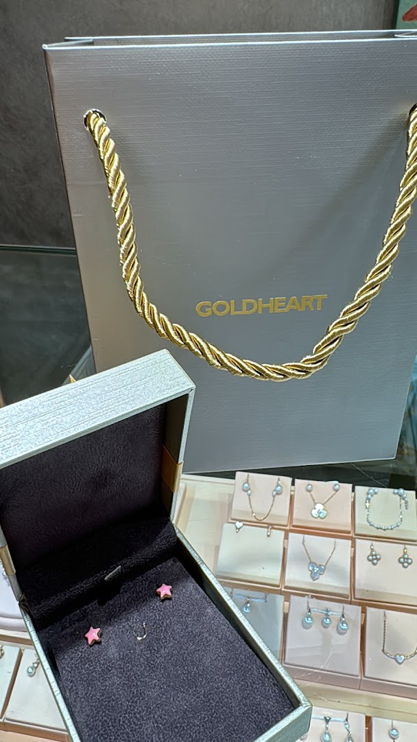 Goldheart Jewelry, Plaza Singapura image 8
