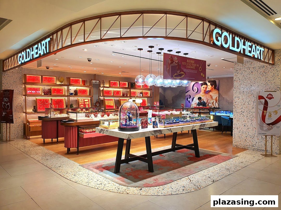 The brightly lit entrance of Goldheart Jewelry, showcasing elegant displays and a welcoming ambiance.