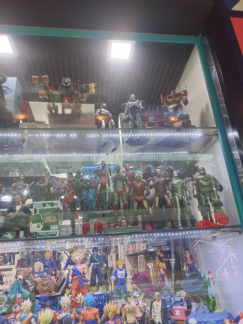 Movie Replicas Collection image 2