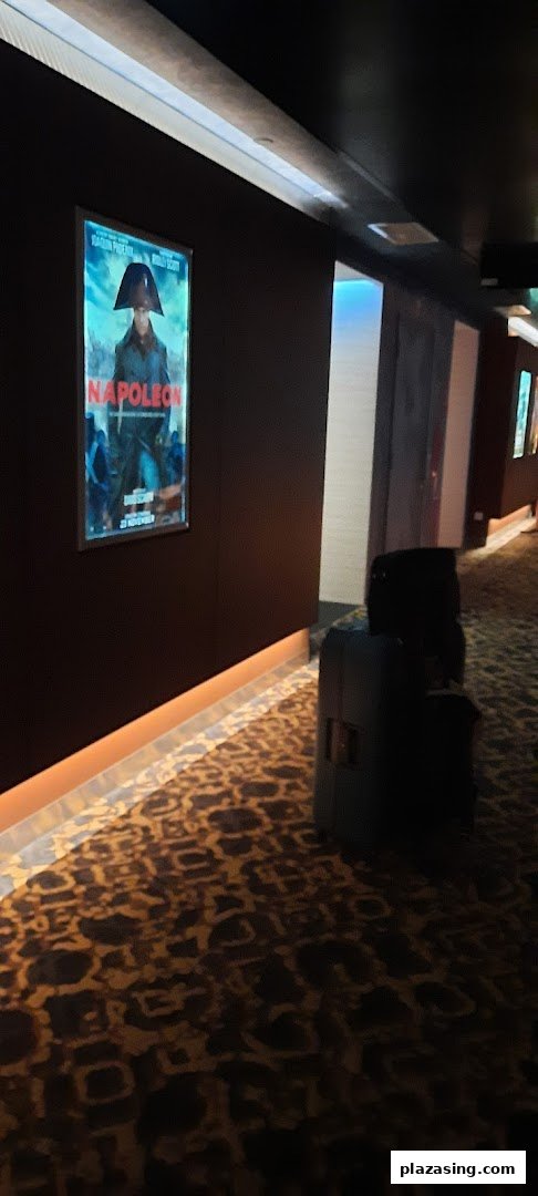 Movie Replicas Collection image 13