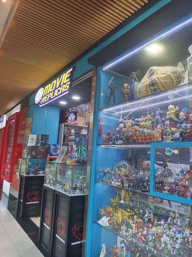 Movie Replicas Collection