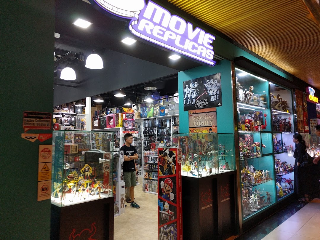 Movie Replicas Collection image 18