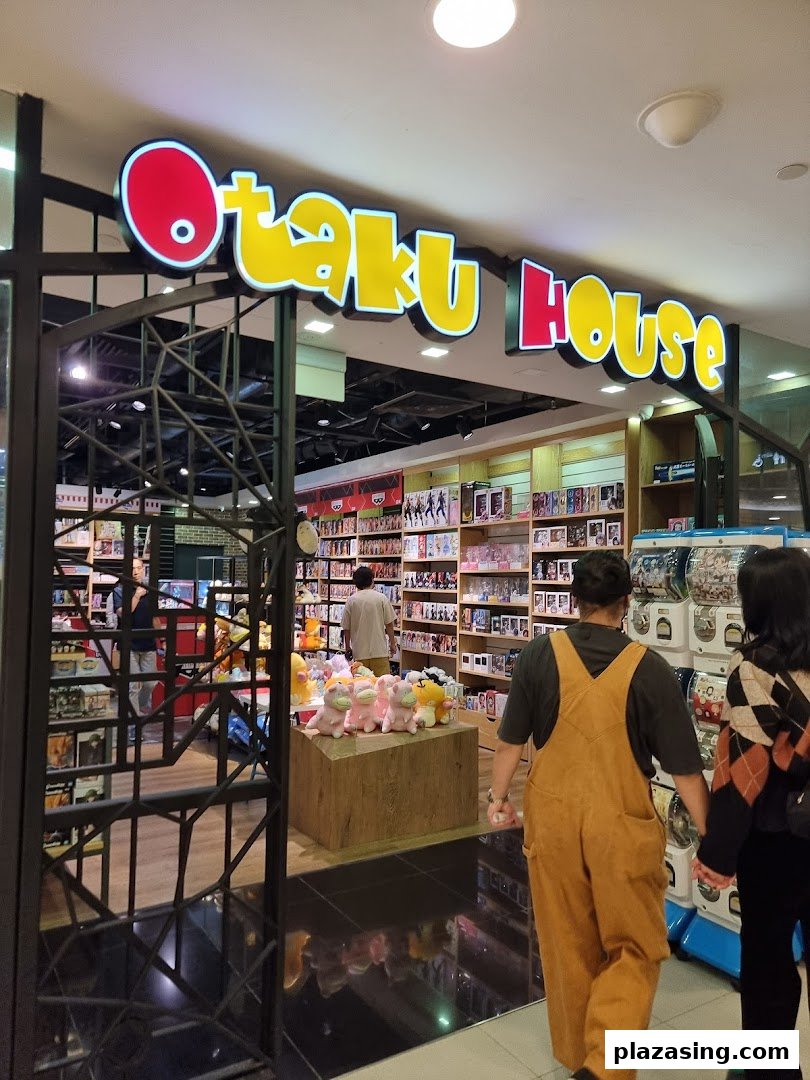 Otaku House  Plaza Singapura image 21