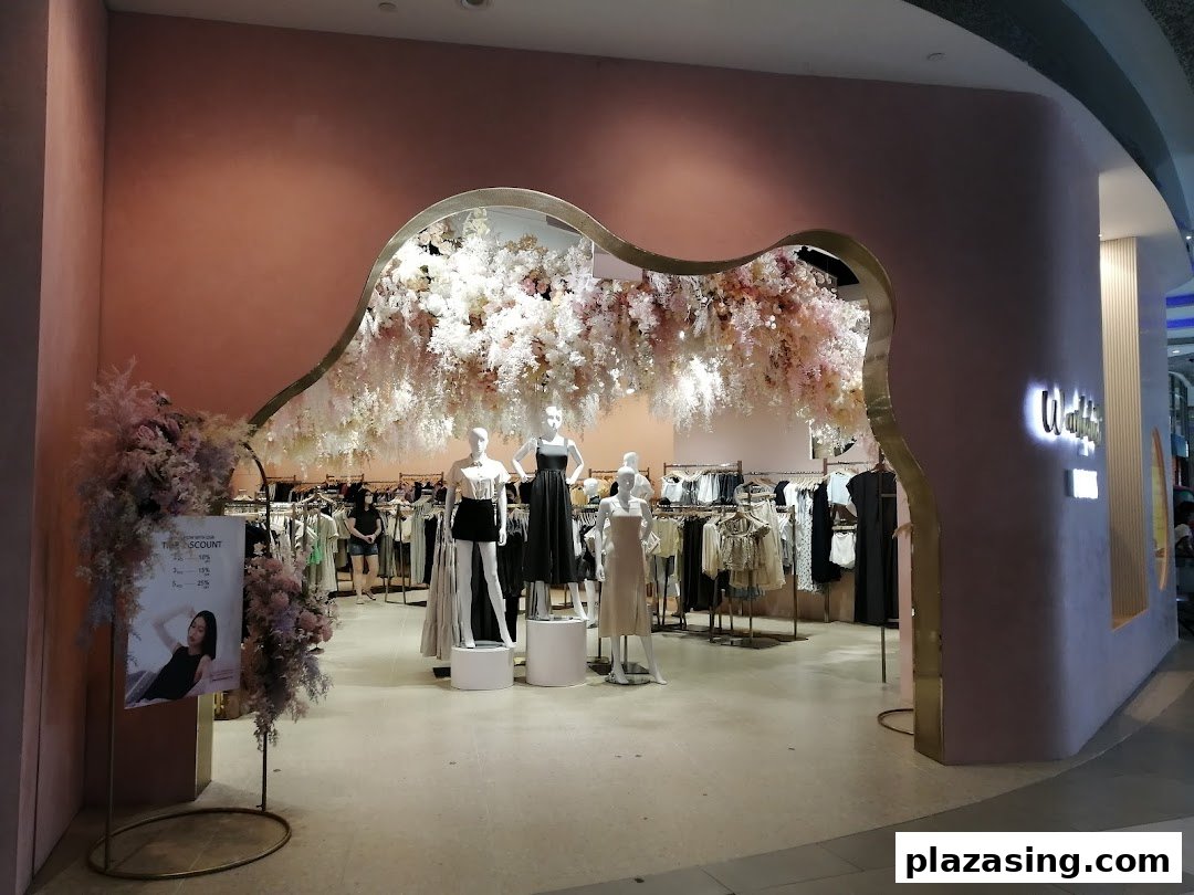 Playdress Plaza Singapura image 1