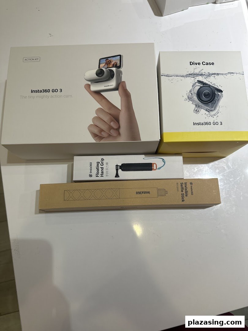 Boxes of Insta360 GO 3 action camera, dive case, floating hand grip, and invisible selfie stick.