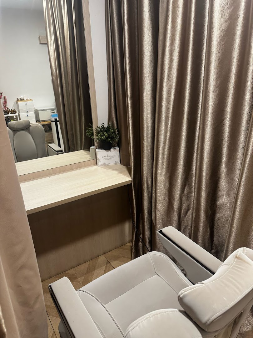 PURE EXPRESS SALON image 3