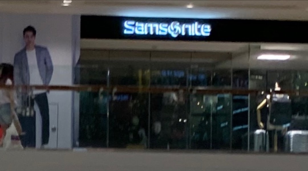 Samsonite - Plaza Singapura image 17