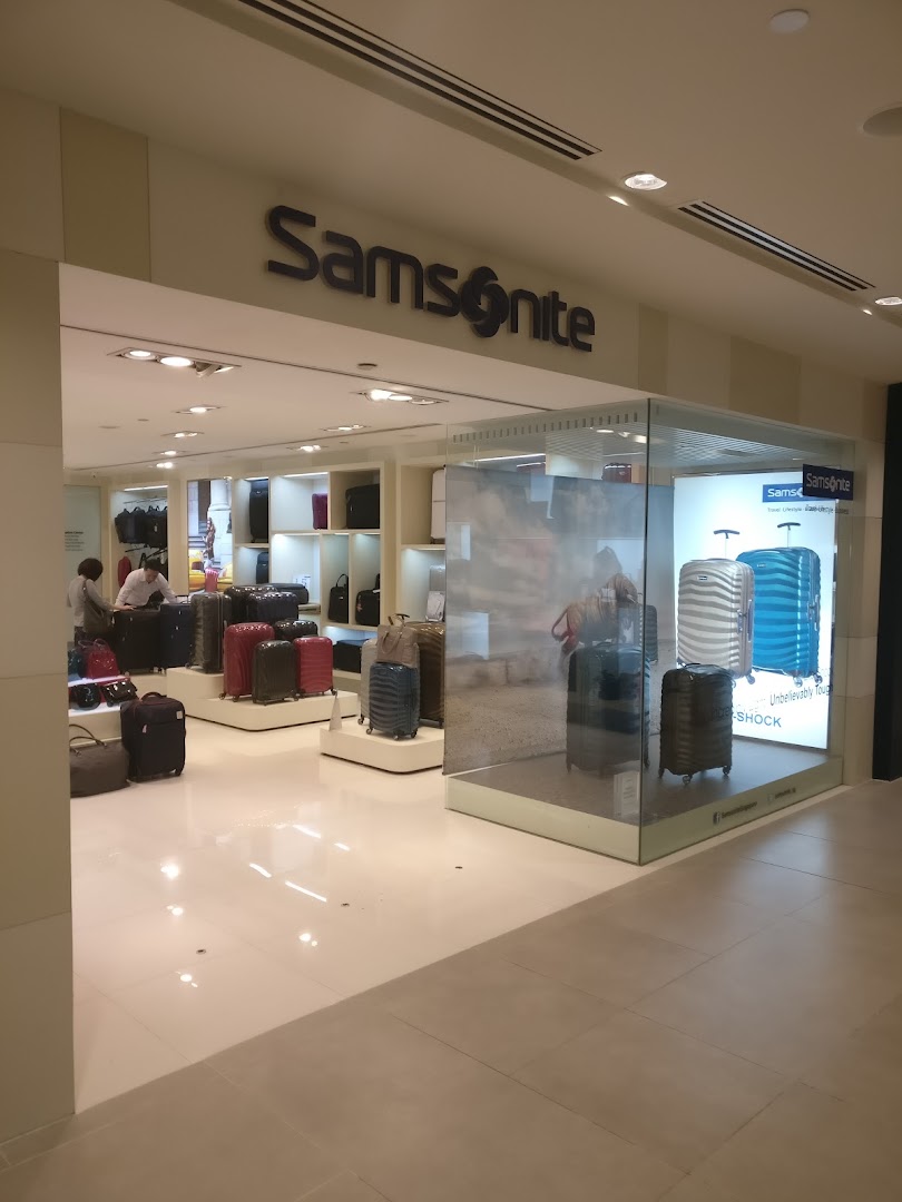 Samsonite - Plaza Singapura image 12