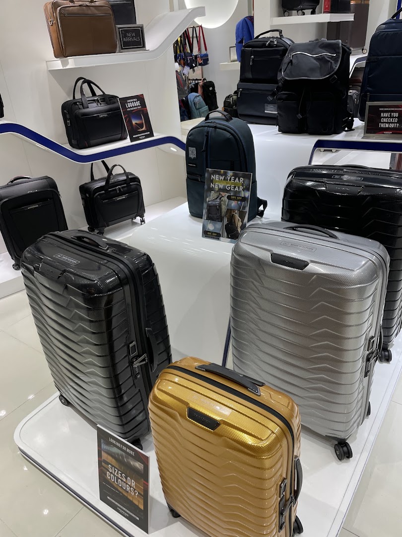 Samsonite - Plaza Singapura image 19
