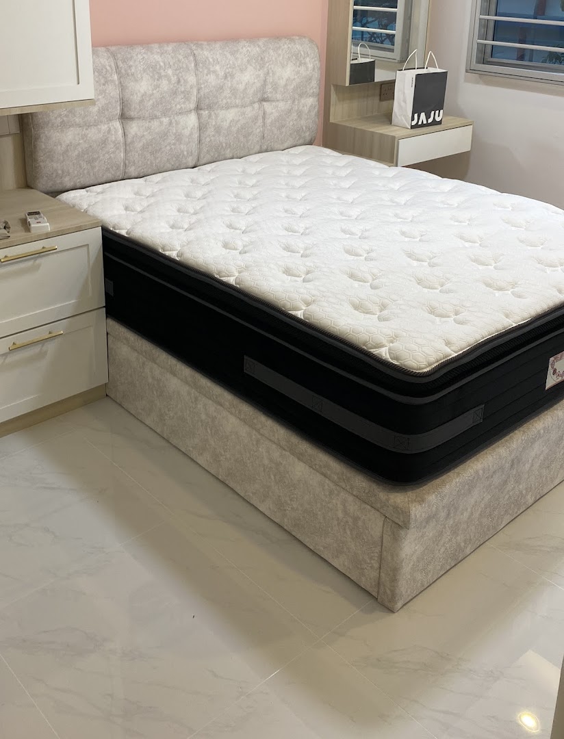 Sealy Sleep Boutique image 27