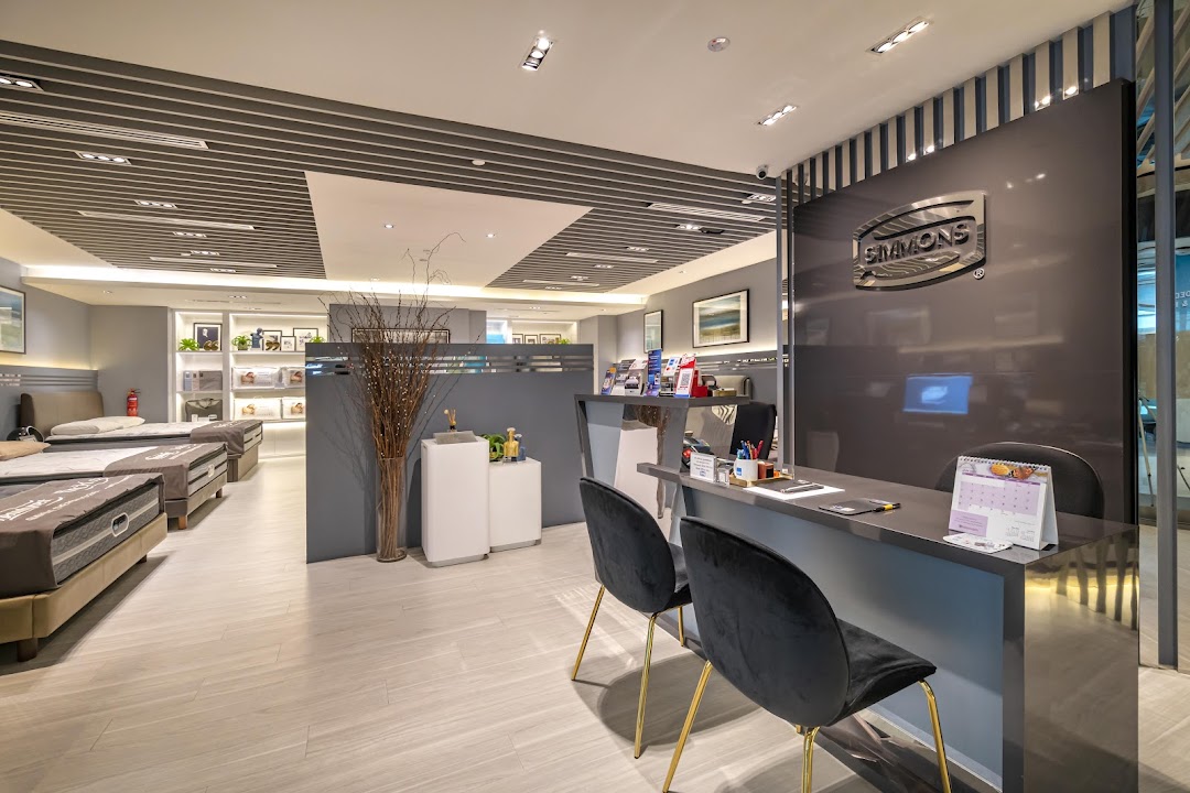 Simmons Studio Plaza Singapura image 5