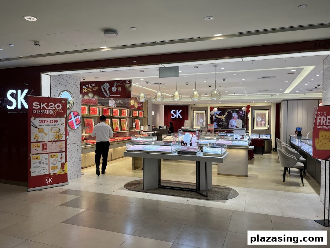 The entrance of SK Jewellery Plaza Singapura, showcasing sparkling displays and a welcoming interior.