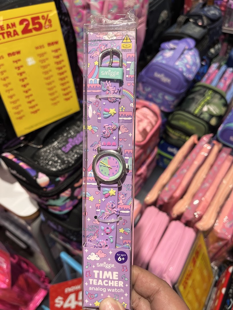 Smiggle image 15