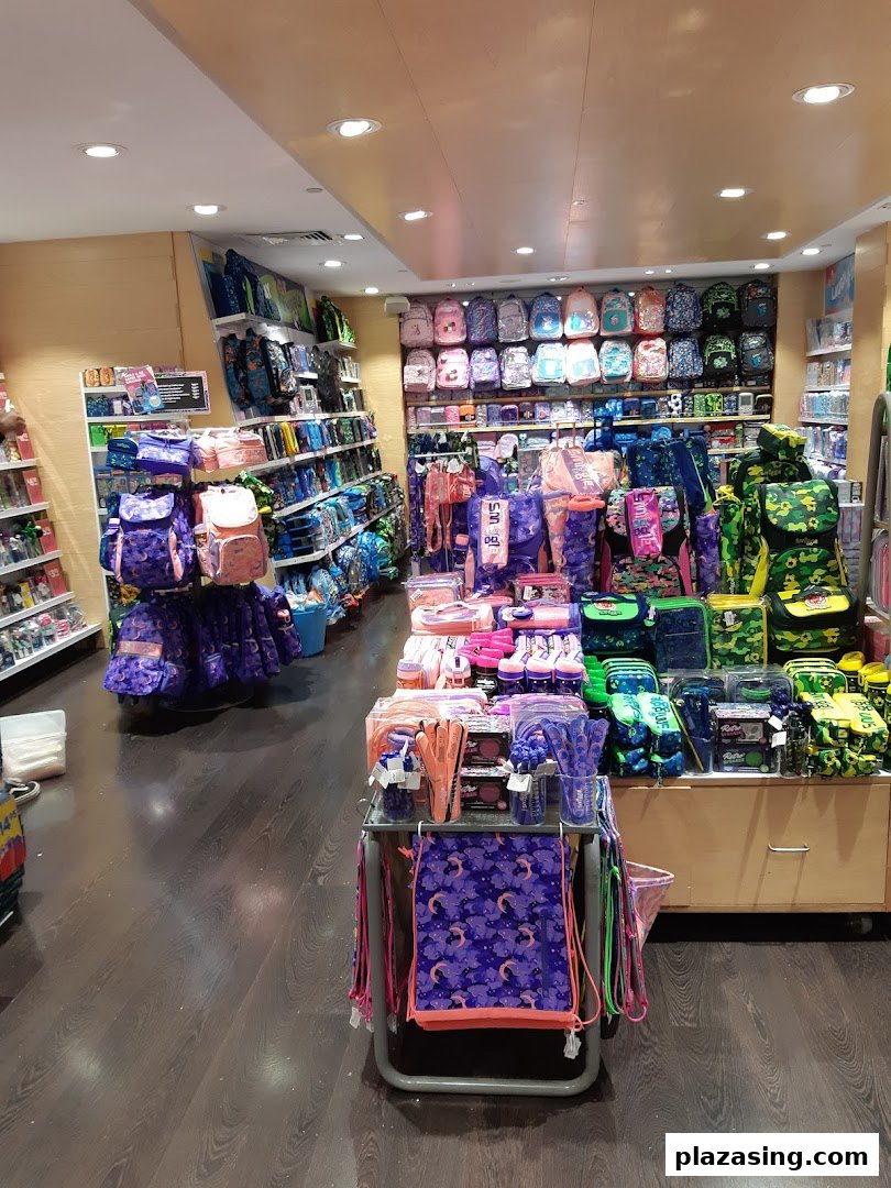 Smiggle image 28