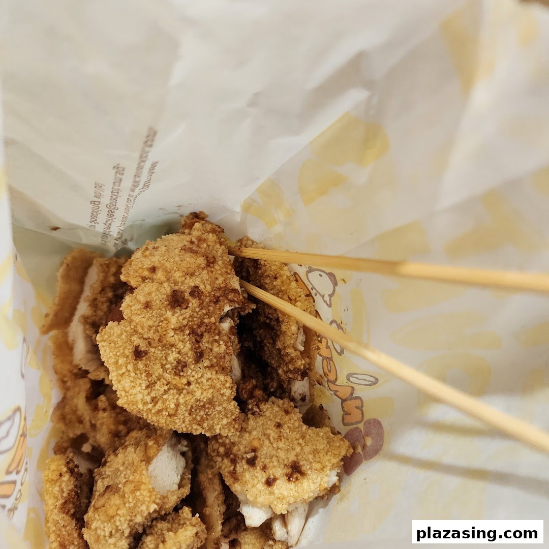 Snackz it!  Plaza Singapura image 6