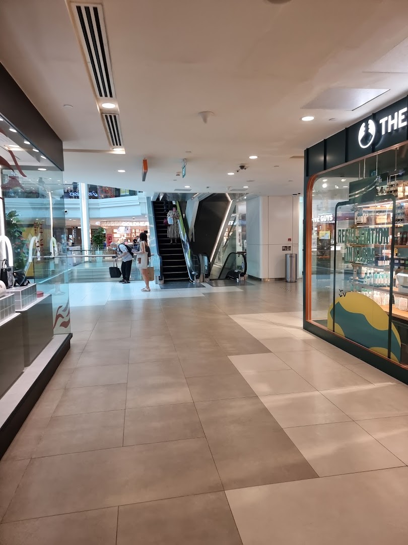 The Body Shop image 3