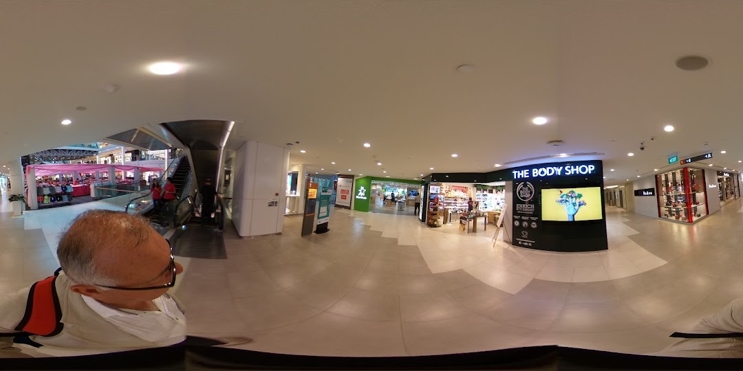 The Body Shop image 17