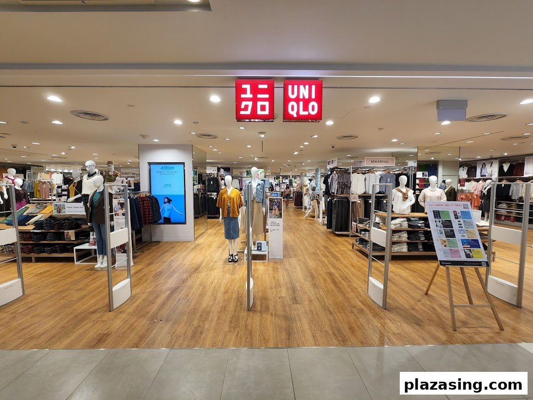 UNIQLO Plaza Singapura Same Day Click  Collect image 11