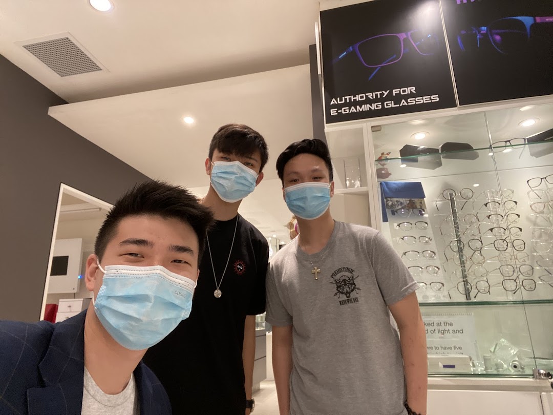ZEISS VISION CENTER by KJ Optometrists image 17