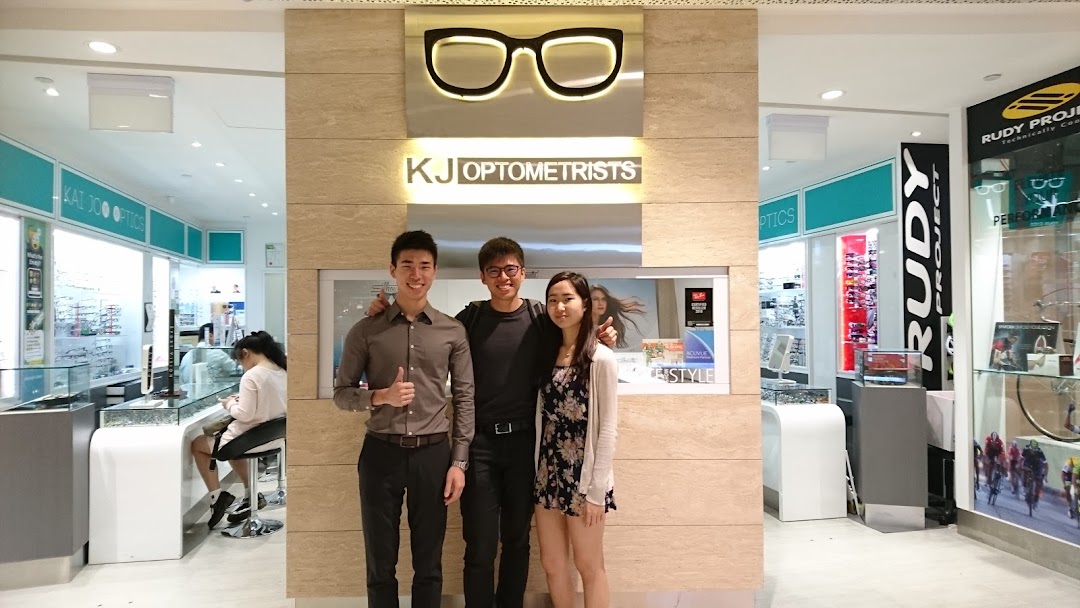 ZEISS VISION CENTER by KJ Optometrists image 22